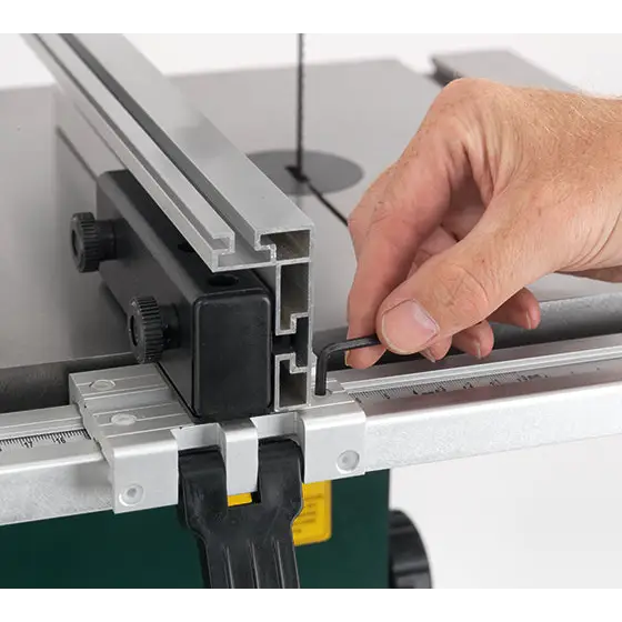 Record Power Sabre 250 Bandsaw - bandsaw